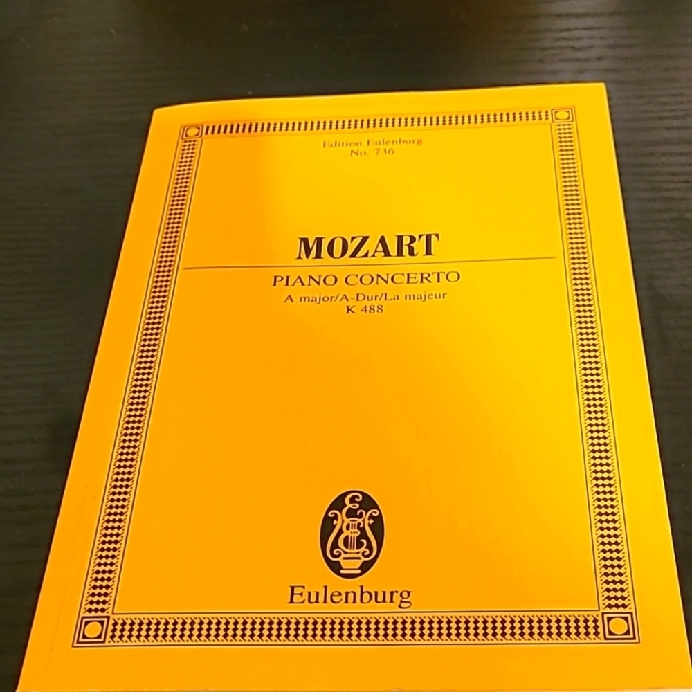 Mozart Piano Concerto No. 736, K. 488: in A Major